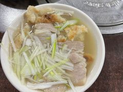 -金卯白肉罩火烧