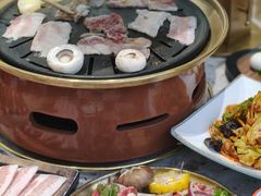 -炭小牛果木烤肉