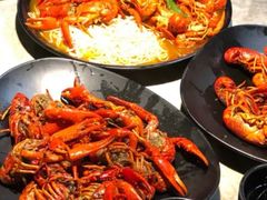 -沪小胖小龙虾(淮海中路旗舰店)
