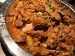 鸡翅煲-胖哥俩肉蟹煲(世茂国际广场店)