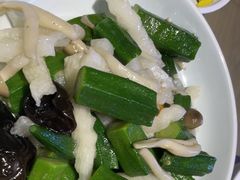 -前海沿·青岛菜(李沧万达店)