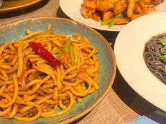 -耶里夏丽·新疆菜·28年喀什老馆(田林东路店)