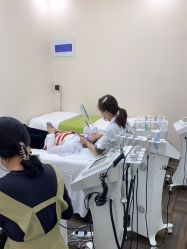 -凡碧诗毛孔清洁收细