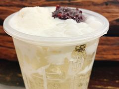 招牌白雪黑糯米冰粉-甜心闲生传统手工冰粉(奎星楼店)