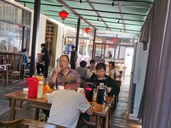 -湘力力小院·鱼汤泡饭(枫林路店)