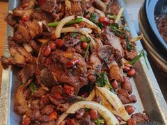 炭烤手撕蹄膀-深巷家味馆.湖北头牌红烧鱼头拌饭(黄陂店)