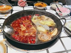 -贰回巷火锅馆(钟楼店)