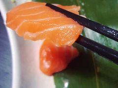 三文鱼刺身-日本料理神拉面