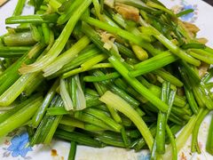 -新昌土菜馆(左于店)