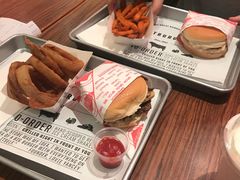 -FATBURGER 特富客汉堡(外交公寓店)