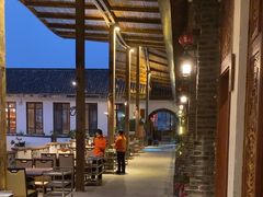 -巴倒烫陆派火锅山庄(南山总店)
