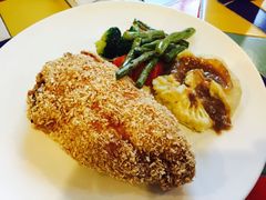 -彼德西餐厅(凯德广场新南店)