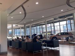 -杭州中升之星奔驰4S店(滨江店)