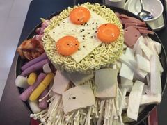 -炙韩料理·部队锅专门店