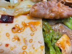 肥牛-空投来辣·麻辣香锅·冒菜(华新美食荟店)