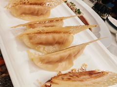 -品海楼·大连海胆锅贴馆(东港店)