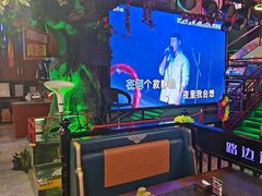 -路边边地标烧烤·川菜·小龙虾·音乐酒馆(良乡长虹店)
