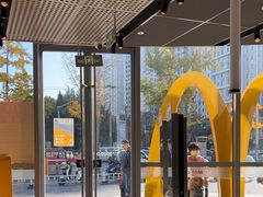 -麦当劳(北苑秋实路店)