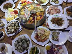 -蒙肥羊·酸汤潮牛·鲜牛肉火锅烤肉自助(岗顶店)