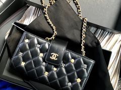 -CHANEL(恒隆广场店)