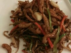 -泓历皇朝酒店(东亭店)