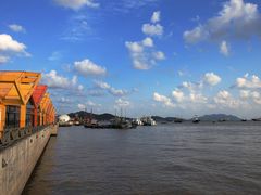 -沈家门海鲜夜排档(东港店)