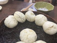 -舒小笼松针小笼包
