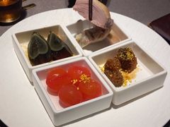 -小厨娘绣中淮扬(总统府大行宫店)