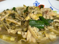 -芦茨金富饭庄·25年老字号·专做稻草鸡