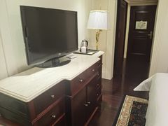 -茂名熹龙国际大酒店(人民广场高铁站店)