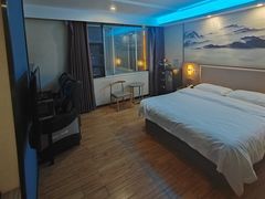 -网鱼电竞酒店(广州东圃天河珠村地铁站店)