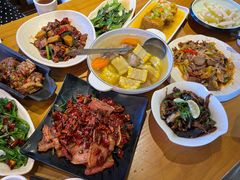 -隔壁老王·家常云南菜(花巷店)