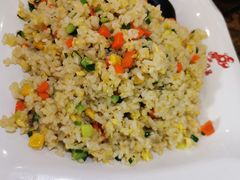 -龙虾风暴(松江店)