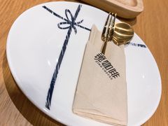 -ZING COFFEE 镜咖啡