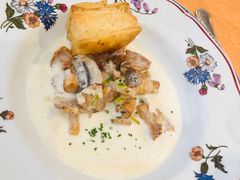 -ResTaurAnt S'ZWILLING Stuebel