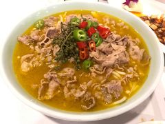 酸汤肥牛金针菇-香融府·烤鸭·家常菜(马家堡路店)