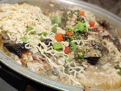 -令狐冲·炭烤活鱼(宝龙店)