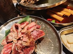 -草家酱蟹炭火烤肉店(珲春南路一店)