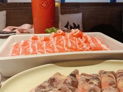 -尚尚仙·酸汤猪手·猪肚鸡火锅(华联万柳购物中心店)