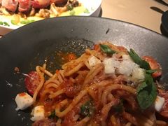 -Carbon莫卡哆·意大利复古集市餐厅(杭州大厦店)