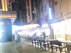 -市府路小吃城(民俗文化广场锦苑店)