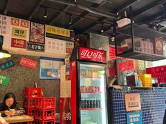 -肥汁米蘭香港米线(定西路店)