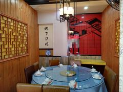 -乔家小院•本地小海鲜•非遗驴肉(万年泉路店)