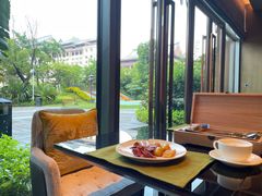 靠窗位-广州融创花间堂悦雪酒店-花间食西餐厅