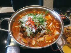 辛牛骨火锅-KCOOKING概念韩餐(世茂52+店)