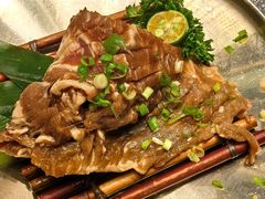 -草家酱蟹炭火烤肉店(珲春南路二店)