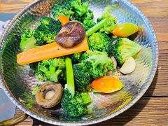 黄油烤时蔬-卢布里西餐厅(总店)