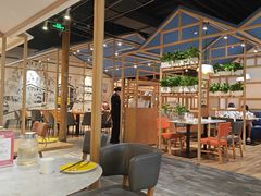 -渝信川菜 · 川味家常菜(财富购物中心店)