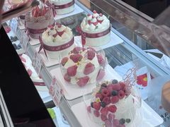 -花花卷卷·鲜食蛋糕(静安久光百货店)