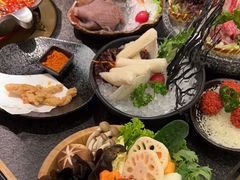 -湊湊火锅·茶憩(打浦桥日月光店)